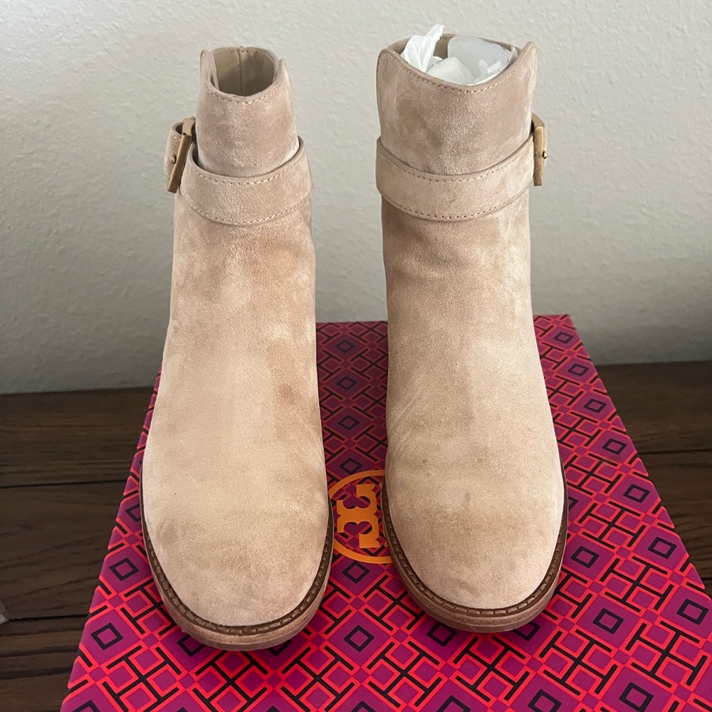 Tory Burch Brookes Ankle Booties size 6.5